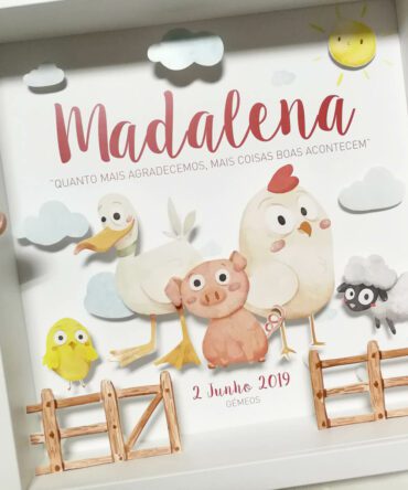 Quadro de Nascimento ilustrado com animais da quinta
