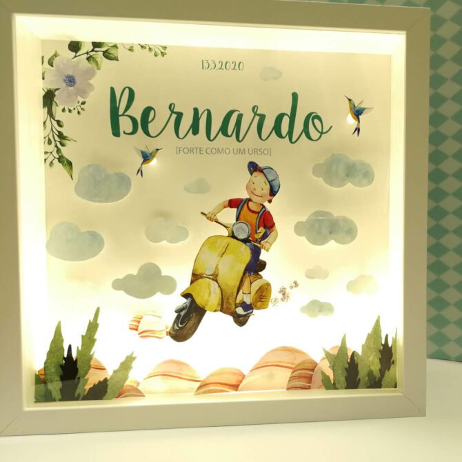 ilustração infantil de menino a andar de mota. Quadro perfeito para quarto de criança
