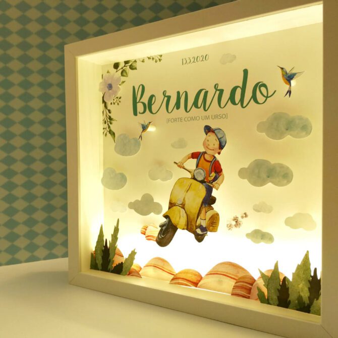 ilustração infantil de menino a andar de mota. Quadro perfeito para quarto de criança